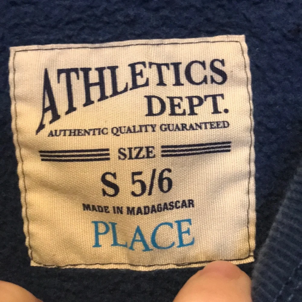 CHILDREN’S PLACE Varsity Athletics Size 6 basketball pullover sweatshirt GUC